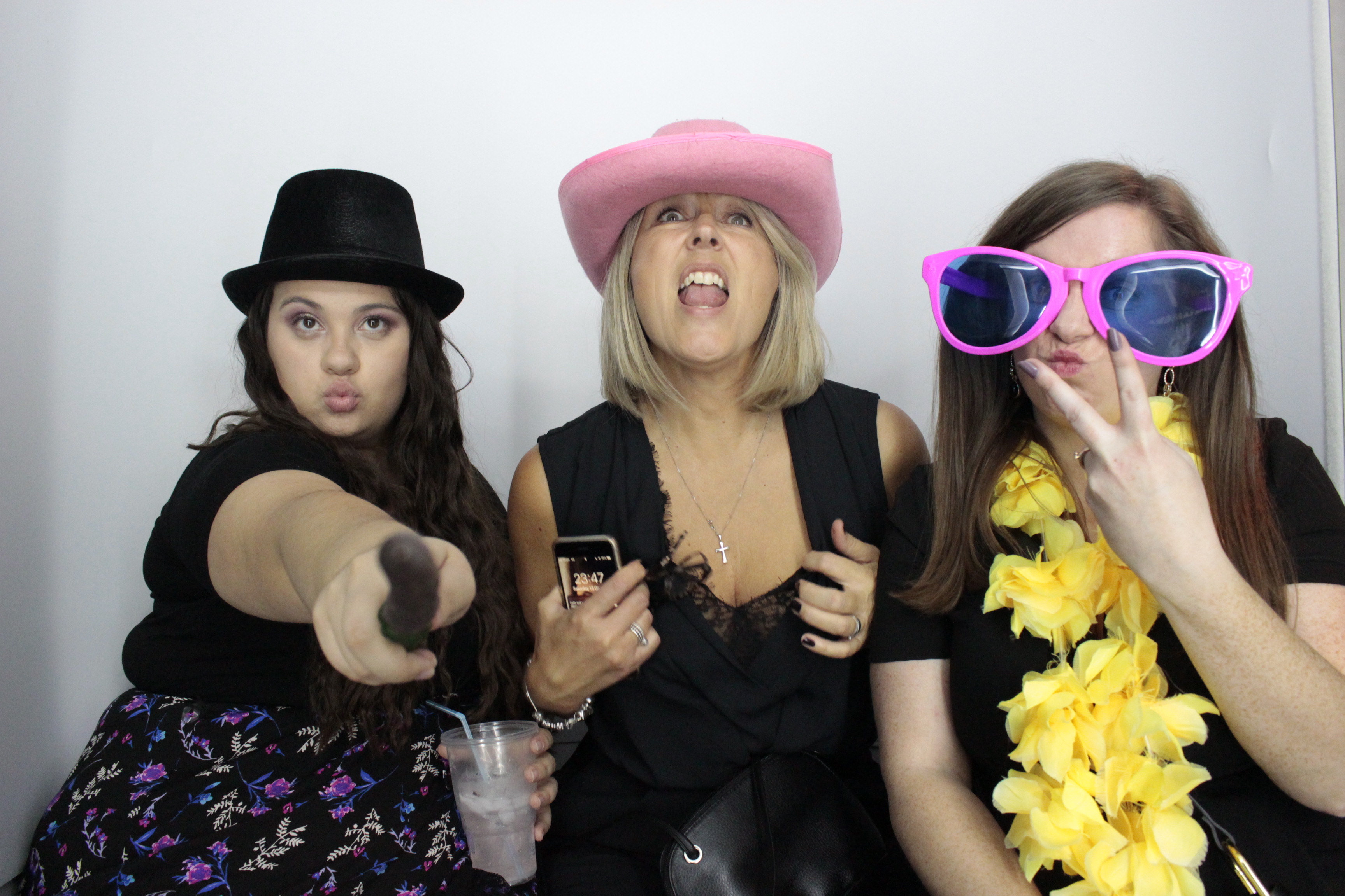 Sinead Byng 50th Birthday Party | View more photos from the event at gallery.myphotoboothexperience.co.uk/u/MyPhotoBoothExperienceLtd/Sinead-Byng-50th-Birthday-Party